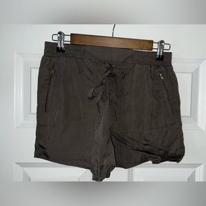 High waist shorts